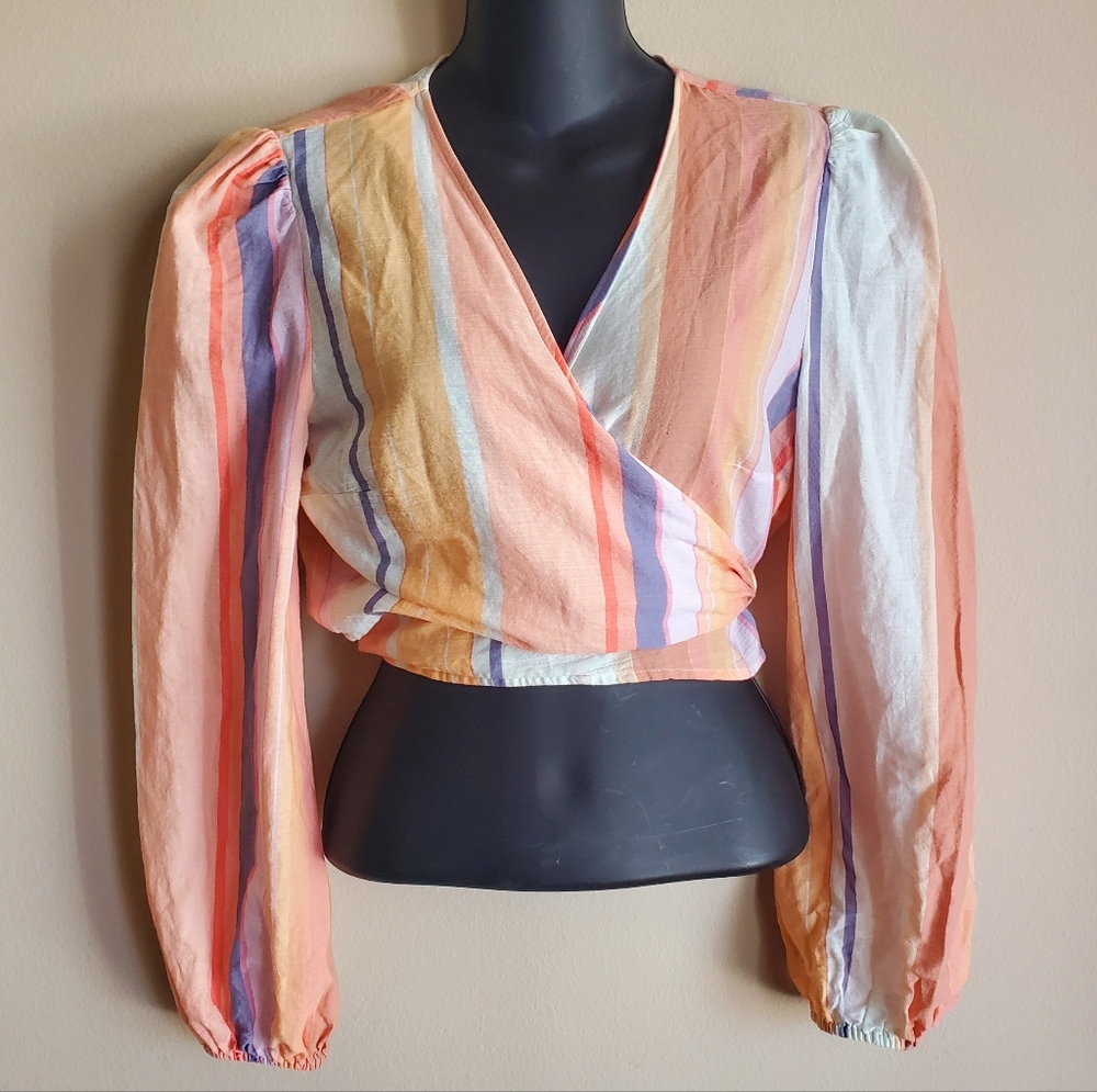barr lll wrap crop top